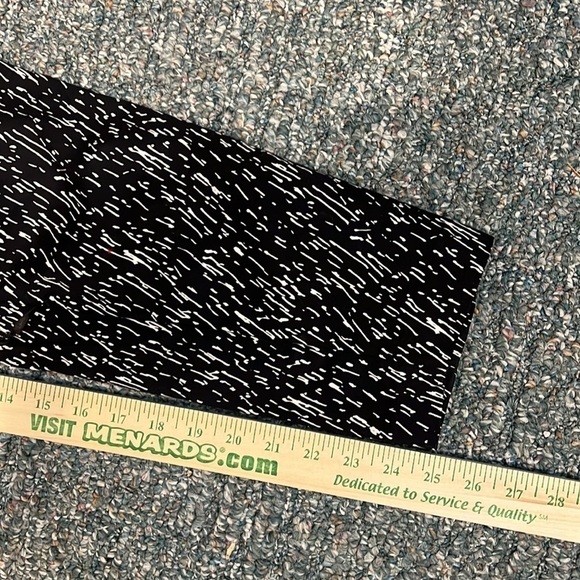 Attention slim fit pants front and back pockets size 10 - Picture 10 of 11